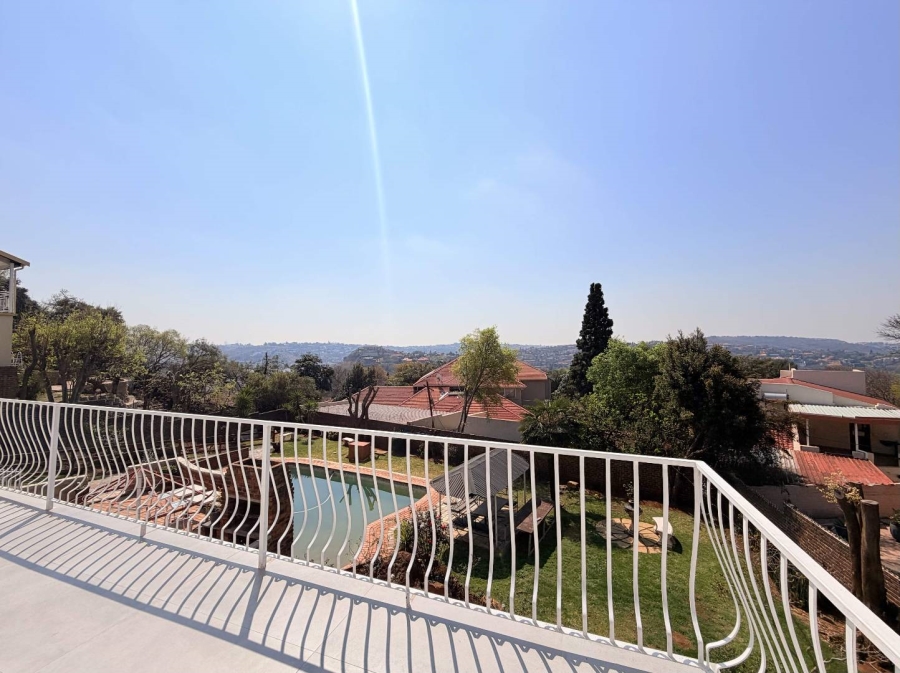 7 Bedroom Property for Sale in Glenvista Gauteng