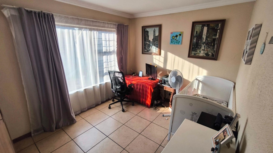 3 Bedroom Property for Sale in Meyersdal Gauteng
