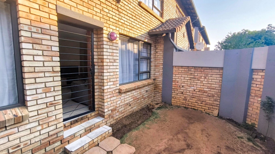 3 Bedroom Property for Sale in Meyersdal Gauteng