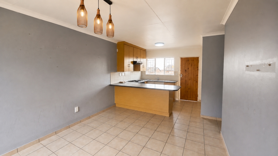 3 Bedroom Property for Sale in Groblerpark Gauteng