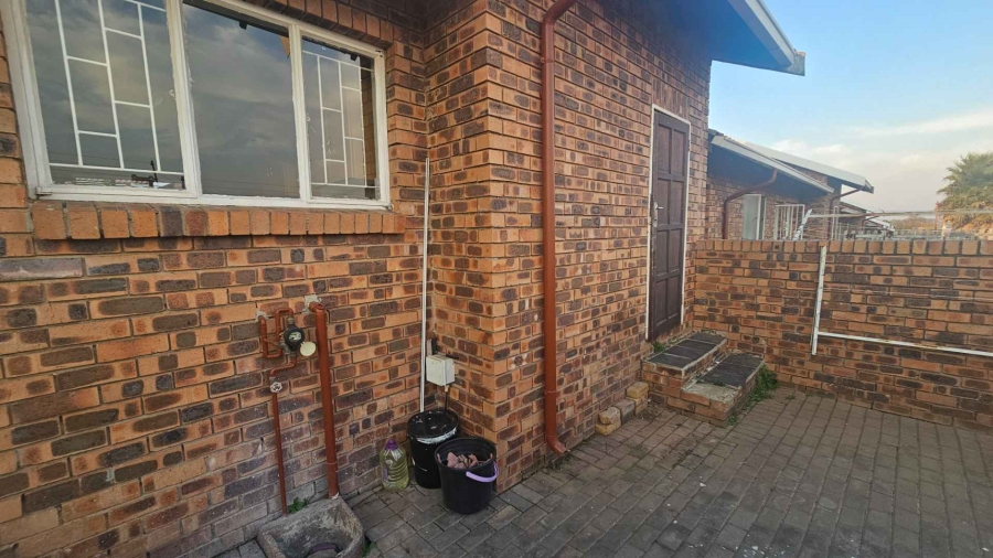 3 Bedroom Property for Sale in Groblerpark Gauteng