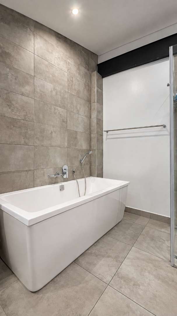 3 Bedroom Property for Sale in Midstream Estate Gauteng
