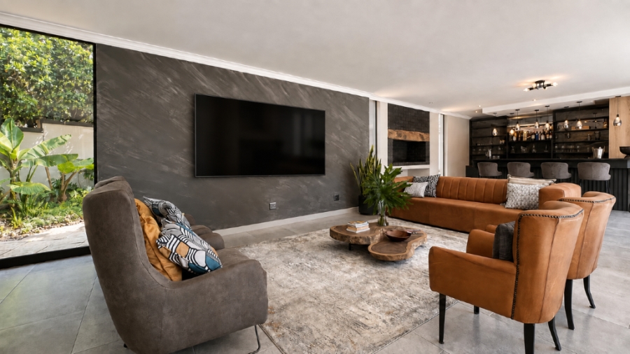5 Bedroom Property for Sale in Midstream Estate Gauteng