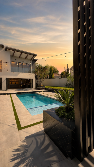 5 Bedroom Property for Sale in Midstream Estate Gauteng