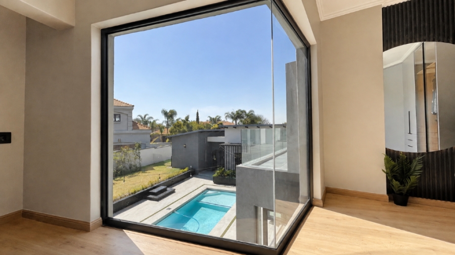 5 Bedroom Property for Sale in Midstream Estate Gauteng