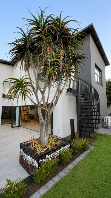 5 Bedroom Property for Sale in Midstream Estate Gauteng