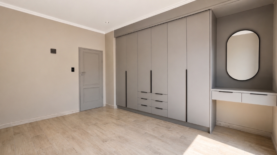 5 Bedroom Property for Sale in Midstream Estate Gauteng