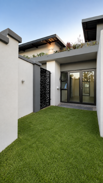 5 Bedroom Property for Sale in Midstream Estate Gauteng