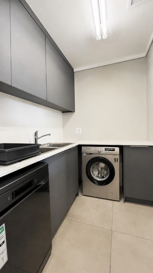 To Let 3 Bedroom Property for Rent in Midstream Estate Gauteng