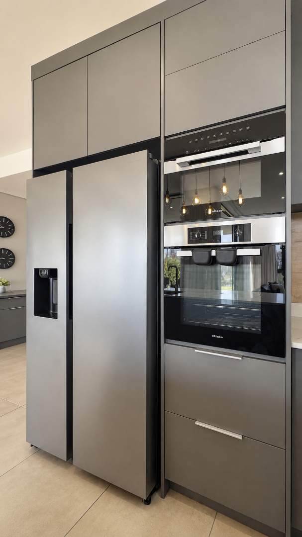 To Let 3 Bedroom Property for Rent in Midstream Estate Gauteng