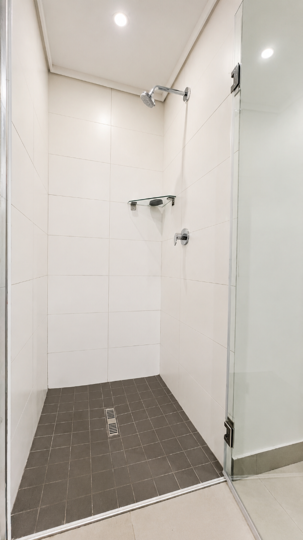 To Let 3 Bedroom Property for Rent in Midstream Estate Gauteng