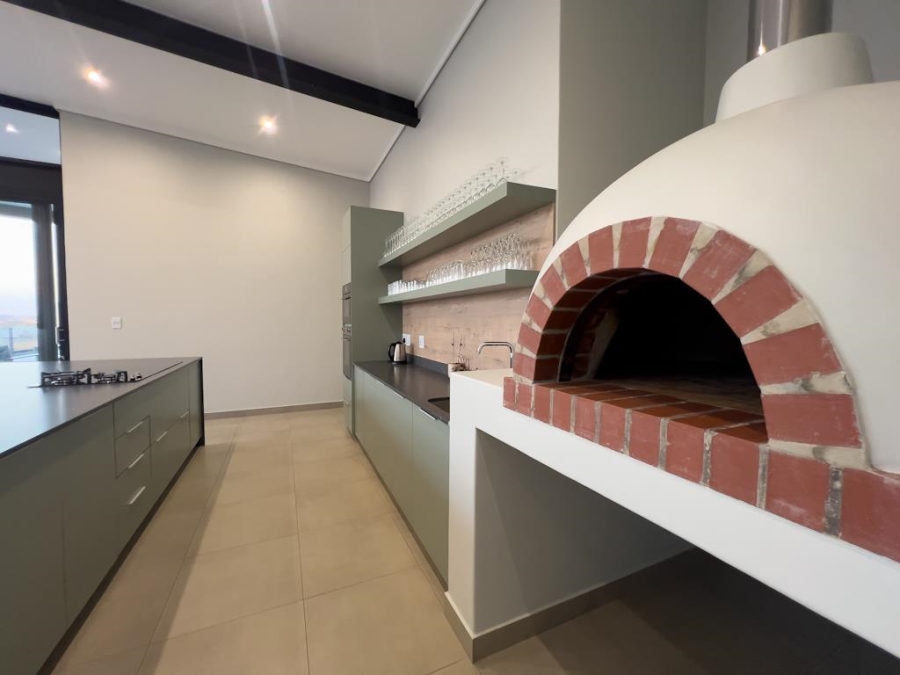 To Let 3 Bedroom Property for Rent in Midstream Estate Gauteng