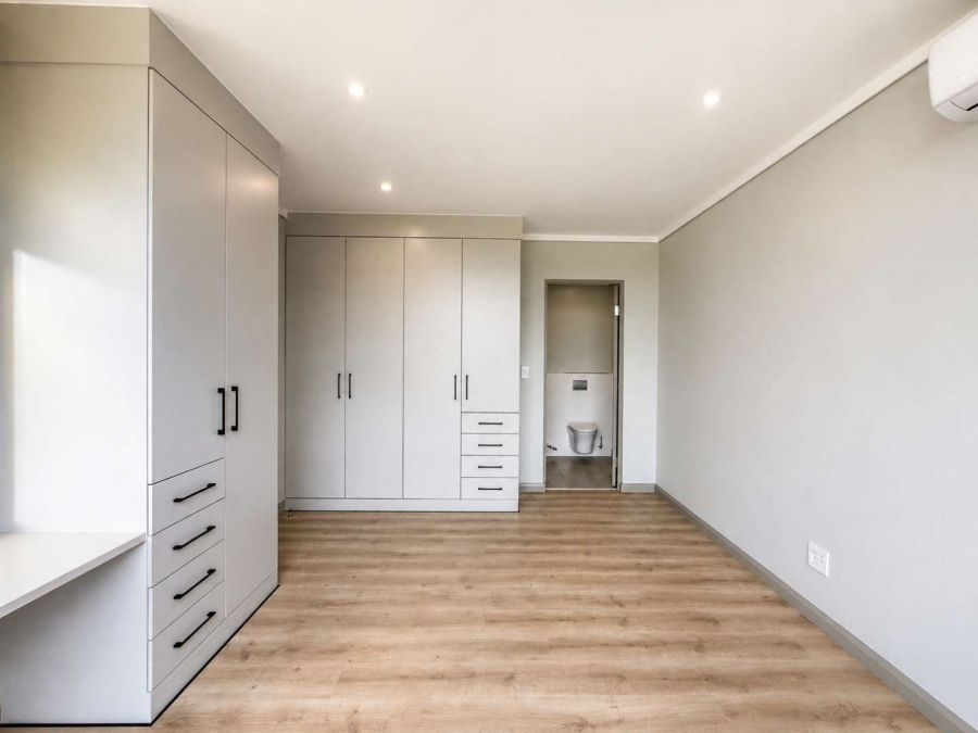 To Let 3 Bedroom Property for Rent in Midstream Estate Gauteng