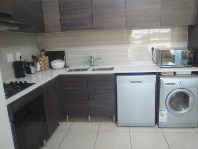 To Let 1 Bedroom Property for Rent in Modderfontein Gauteng
