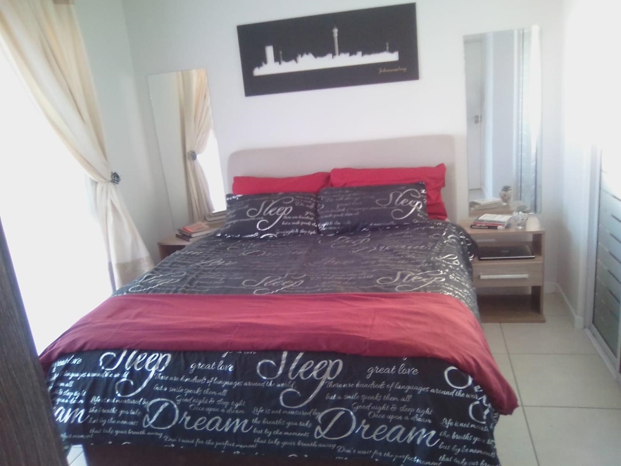 To Let 1 Bedroom Property for Rent in Modderfontein Gauteng