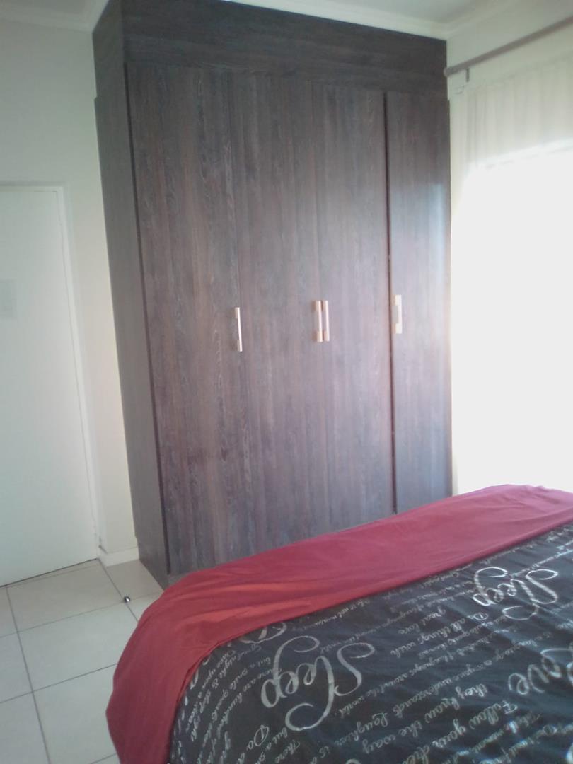 To Let 1 Bedroom Property for Rent in Modderfontein Gauteng