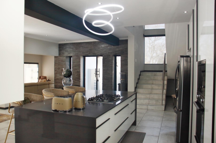 4 Bedroom Property for Sale in Bryanston East Gauteng