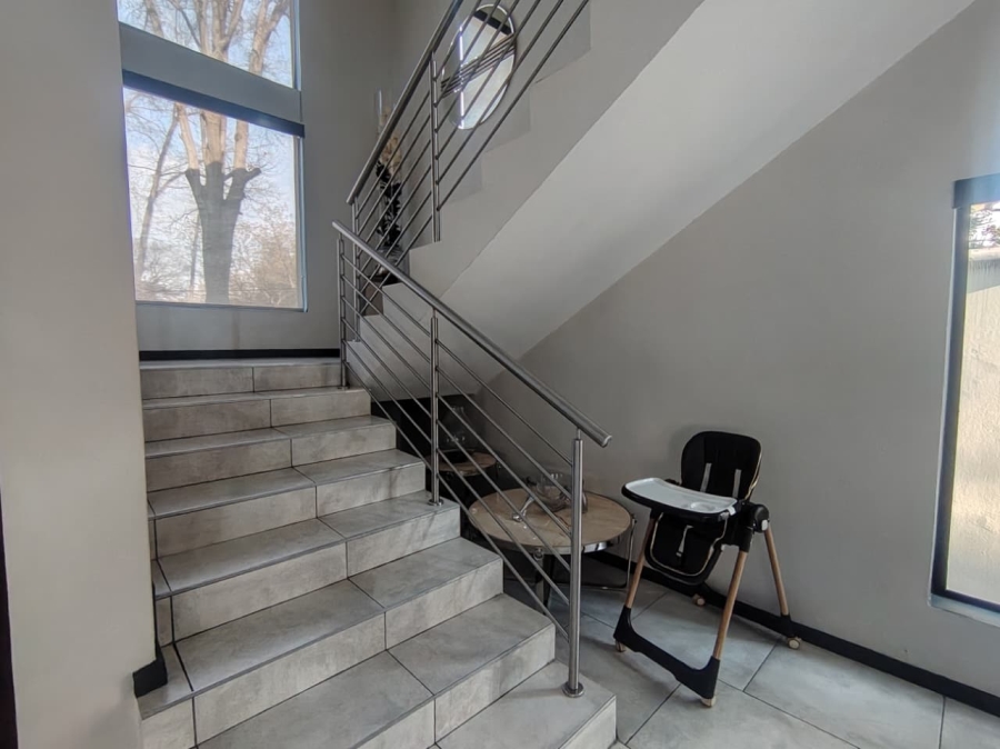 4 Bedroom Property for Sale in Bryanston East Gauteng