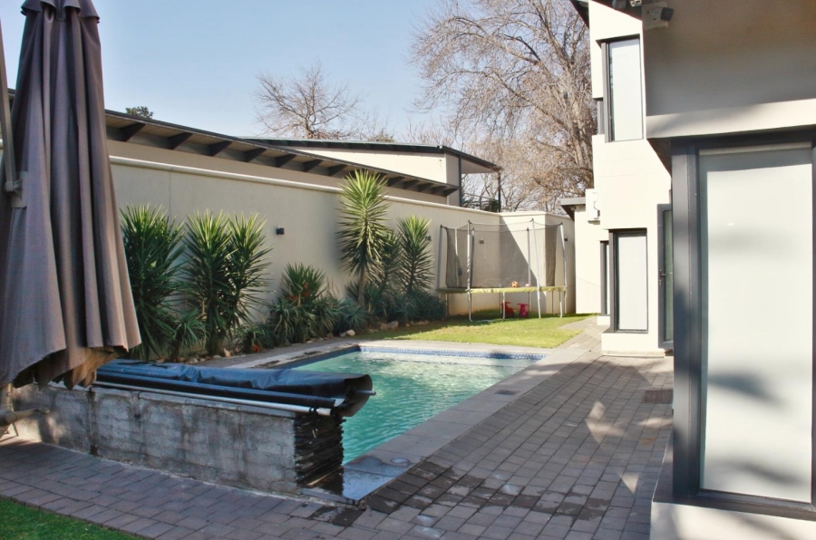 4 Bedroom Property for Sale in Bryanston East Gauteng