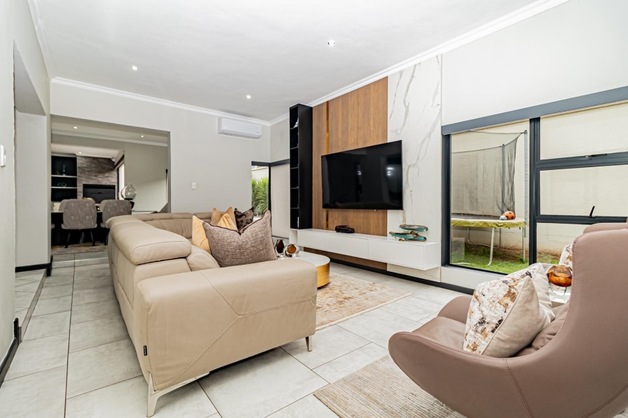 4 Bedroom Property for Sale in Bryanston East Gauteng