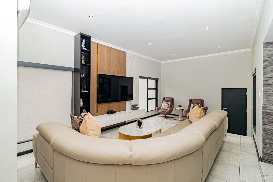 4 Bedroom Property for Sale in Bryanston East Gauteng