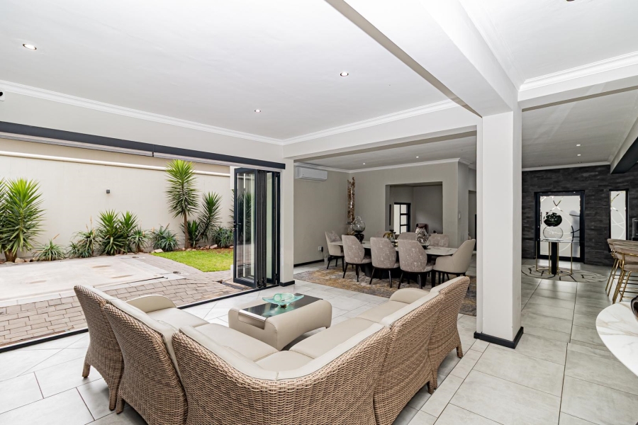4 Bedroom Property for Sale in Bryanston East Gauteng