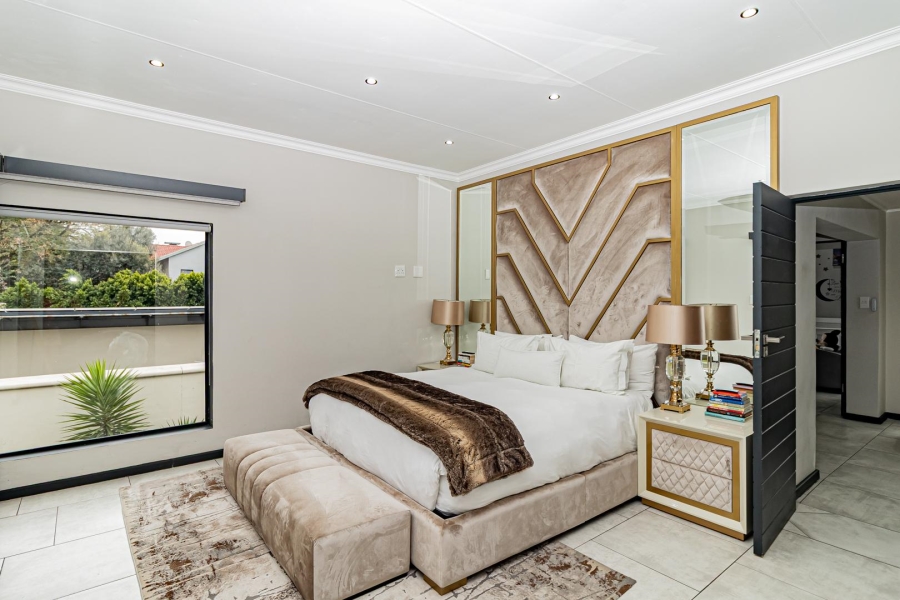 4 Bedroom Property for Sale in Bryanston East Gauteng