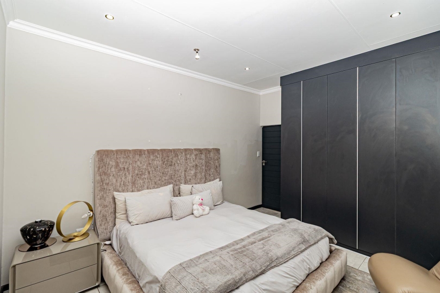 4 Bedroom Property for Sale in Bryanston East Gauteng