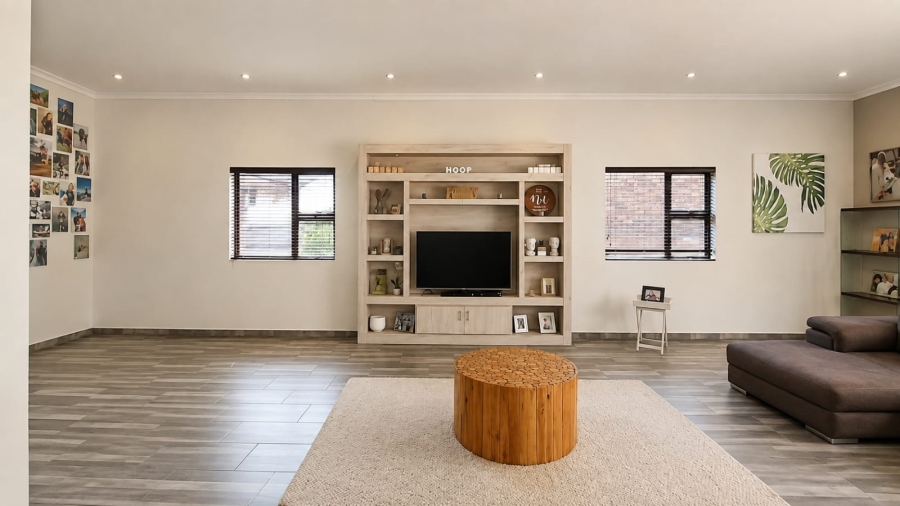 4 Bedroom Property for Sale in Florentia Gauteng