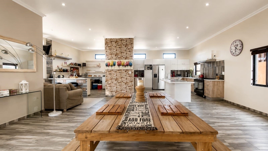 4 Bedroom Property for Sale in Florentia Gauteng