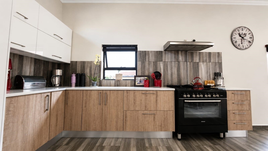 4 Bedroom Property for Sale in Florentia Gauteng