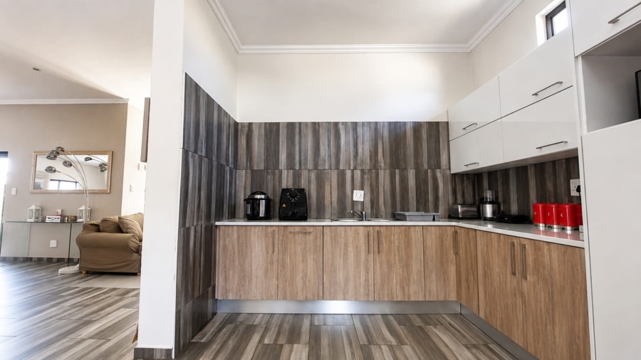 4 Bedroom Property for Sale in Florentia Gauteng