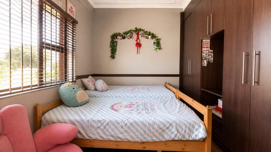 4 Bedroom Property for Sale in Florentia Gauteng