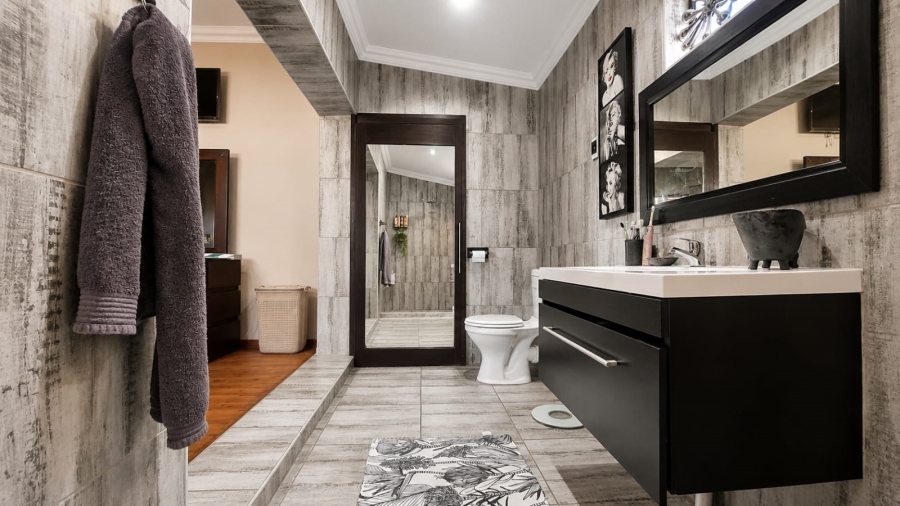 4 Bedroom Property for Sale in Florentia Gauteng