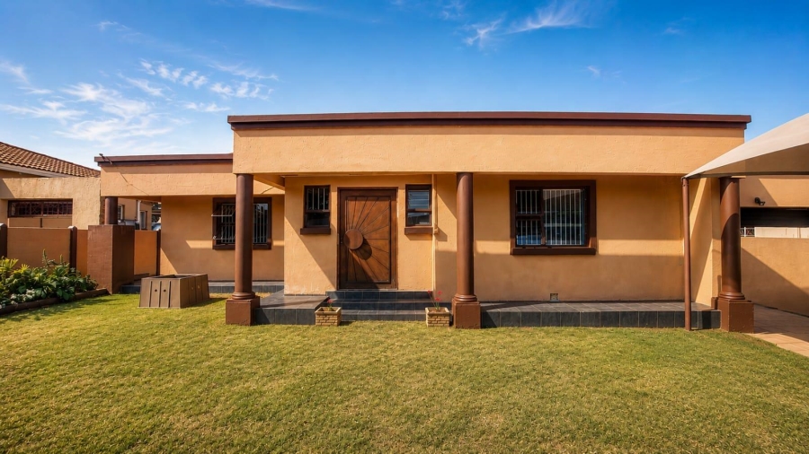 4 Bedroom Property for Sale in Florentia Gauteng