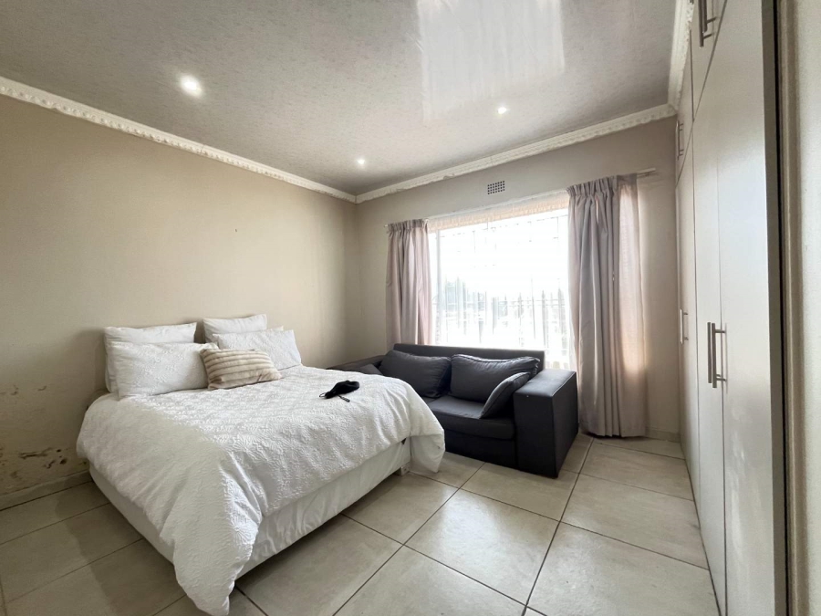 To Let 2 Bedroom Property for Rent in Krugersdorp Gauteng