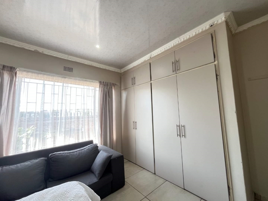 To Let 2 Bedroom Property for Rent in Krugersdorp Gauteng