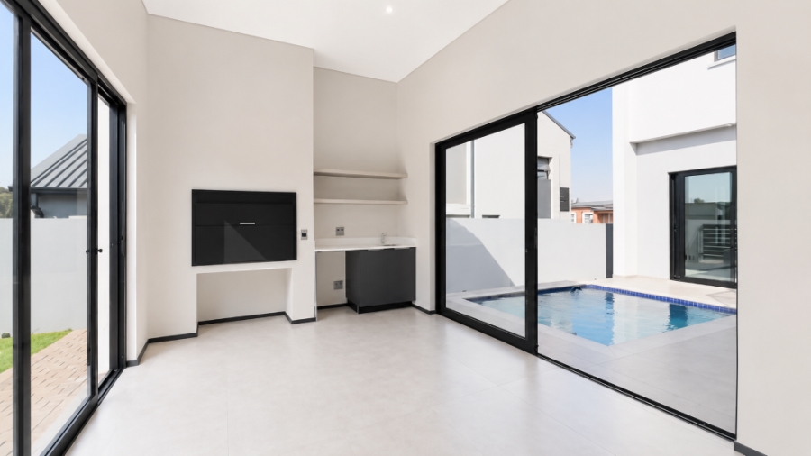 4 Bedroom Property for Sale in Fountainbrook Estate Gauteng
