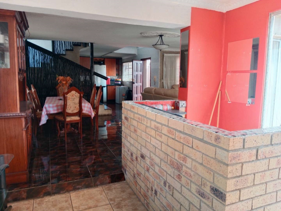 To Let 3 Bedroom Property for Rent in Lyndhurst Gauteng