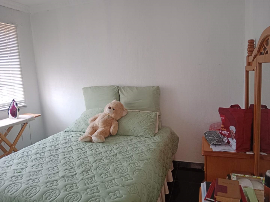 To Let 3 Bedroom Property for Rent in Lyndhurst Gauteng