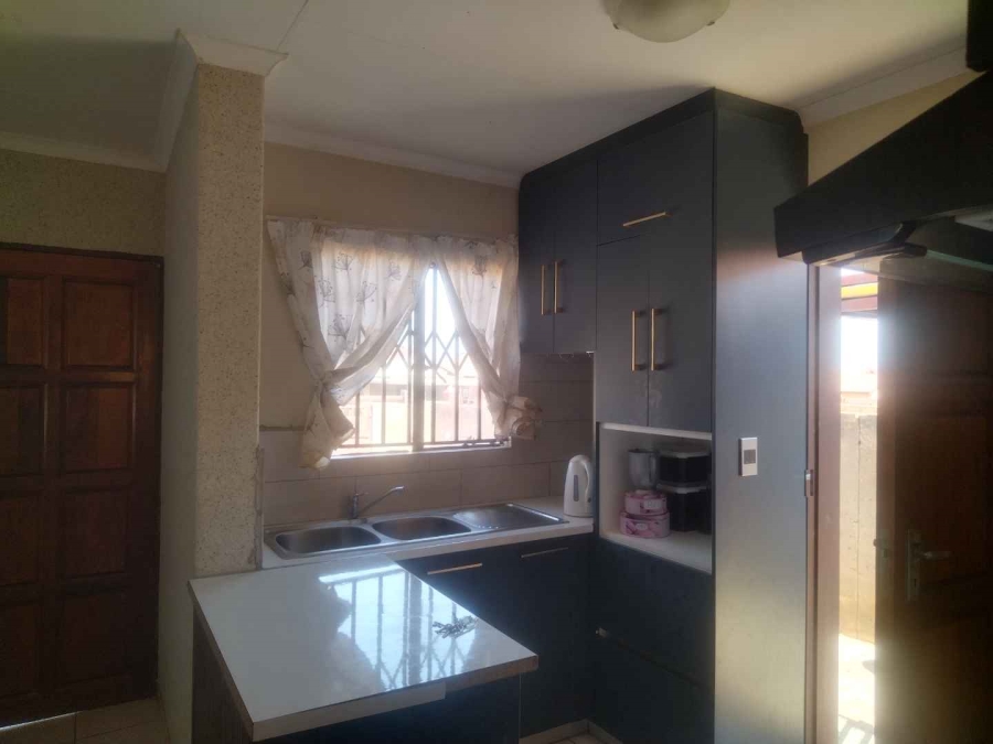 3 Bedroom Property for Sale in Soshanguve VV Gauteng