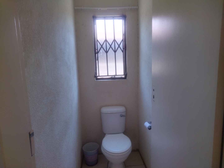 3 Bedroom Property for Sale in Soshanguve VV Gauteng