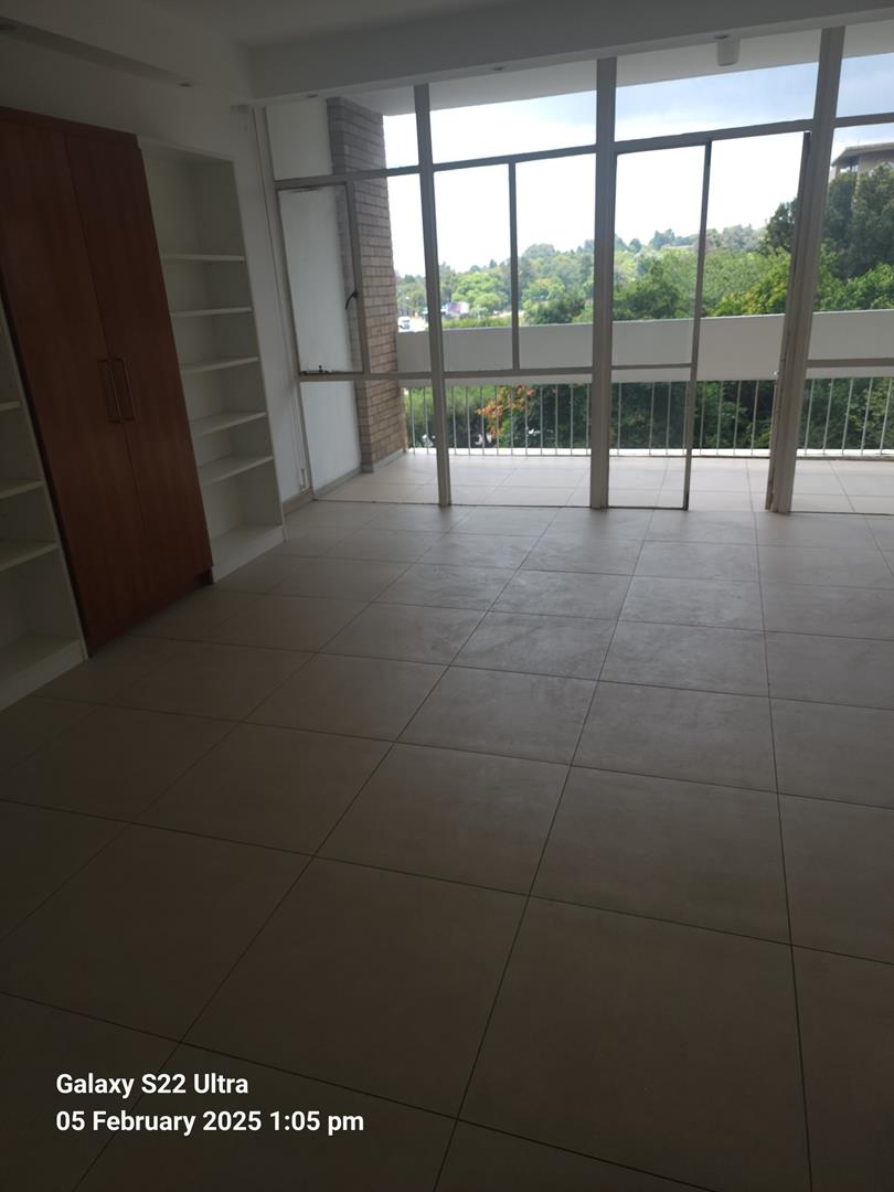1 Bedroom Property for Sale in Parktown Gauteng