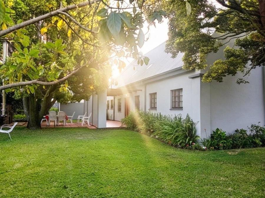 4 Bedroom Property for Sale in Ninapark Gauteng
