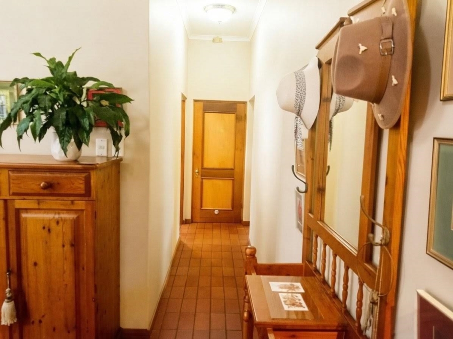 4 Bedroom Property for Sale in Ninapark Gauteng