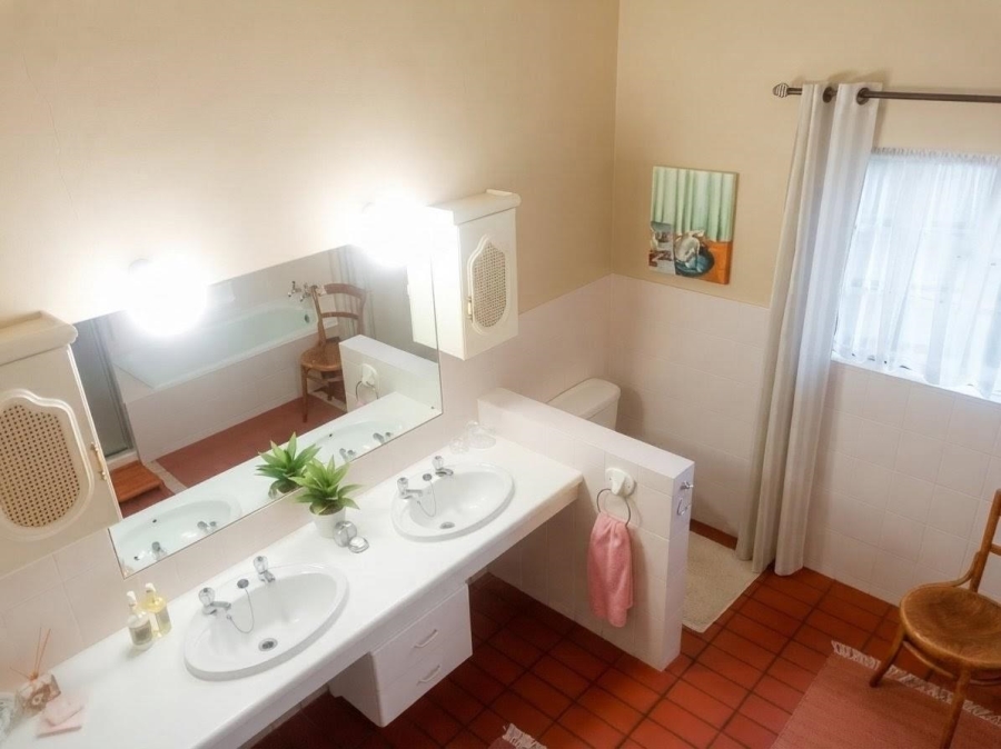 4 Bedroom Property for Sale in Ninapark Gauteng