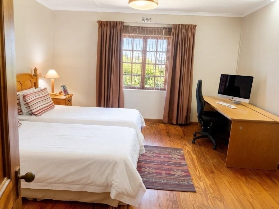 4 Bedroom Property for Sale in Ninapark Gauteng