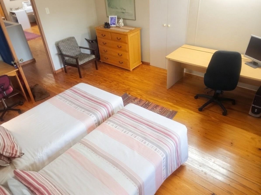4 Bedroom Property for Sale in Ninapark Gauteng