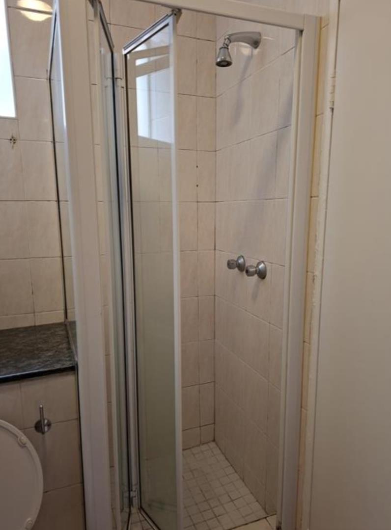 To Let 1 Bedroom Property for Rent in Illovo Gauteng