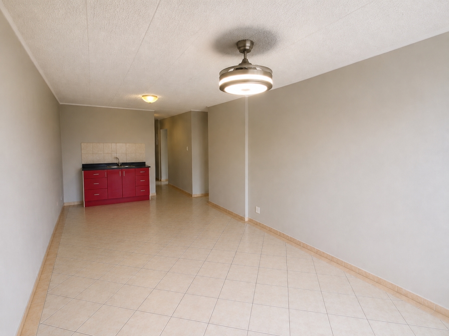 2 Bedroom Property for Sale in La Montagne Gauteng